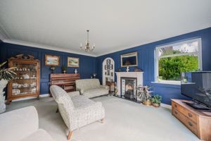 Sitting room- click for photo gallery